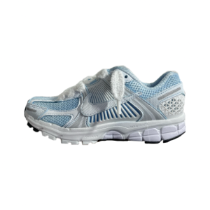 VOMERO 5 | LIGHT BLUE (LACETS PERSONNALISÉS GRATUITS INCLUS)