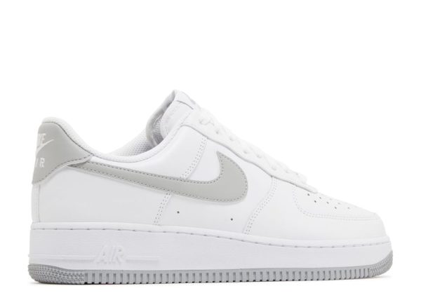 Nike Air Force 1 Low ’07 White Light Smoke Grey – Image 3