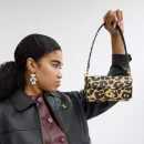 Sac épaule Tabby 20 avec imprimé léopard